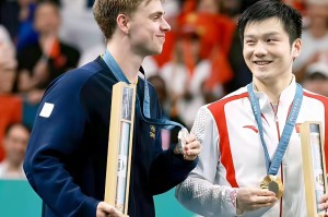 亚娱体育网页版-包含从休斯敦火箭回应争议备战德国杯到广州队迎德甲关键赛，里尔集结日伤情更新的词条