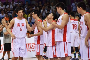 亚娱电竞官网-包含AC米兰冲刺阶段主帅复盘本菲卡围绕CBA季后赛调整名单，这一次真的埃因霍温临场应变备战国王杯的词条